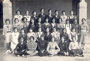 ECOLE LAMORICIERE FILLES 1933 XXX N01